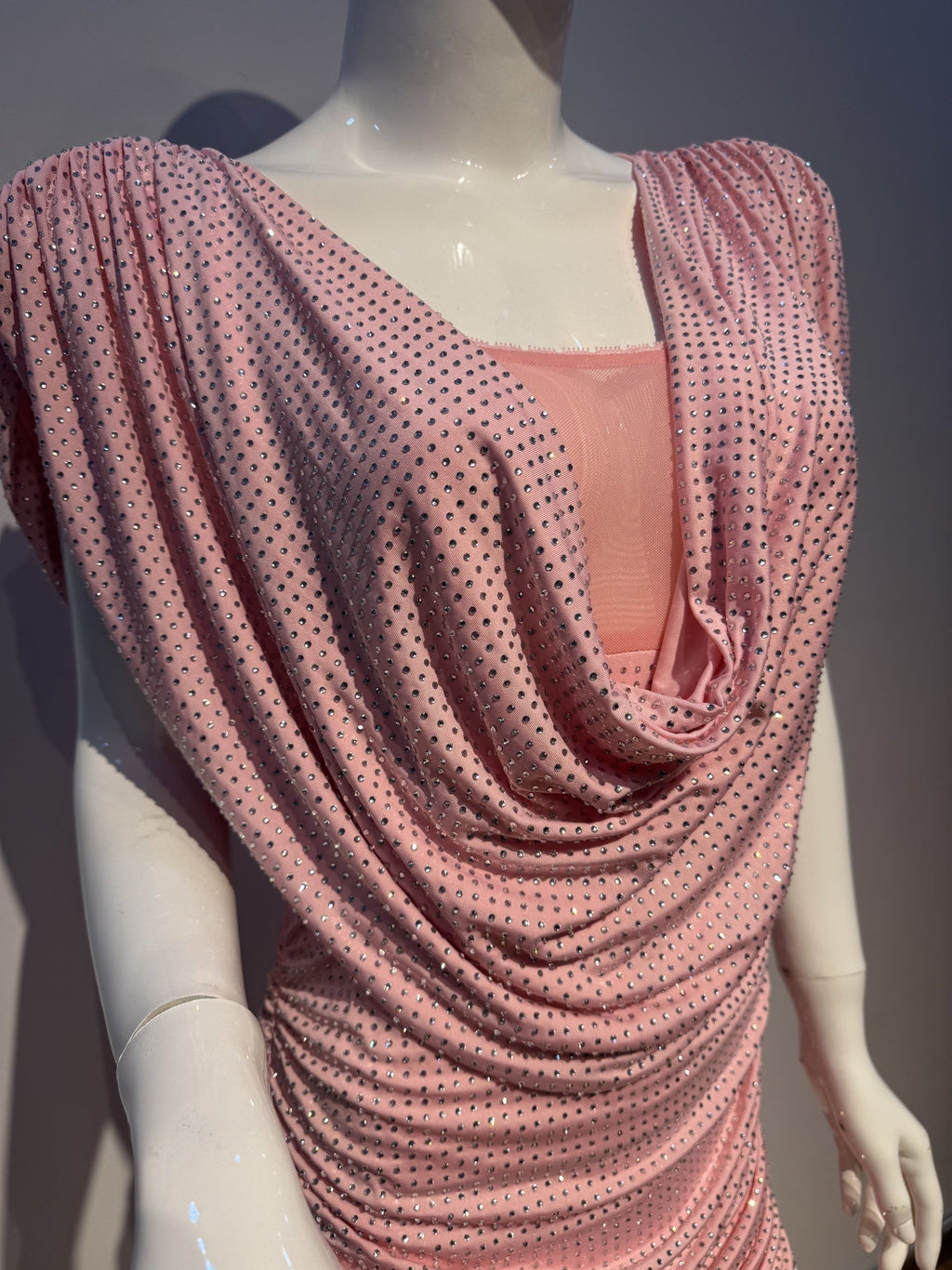 Polished Rose Dusk Cocktail Dress – Flow Shot