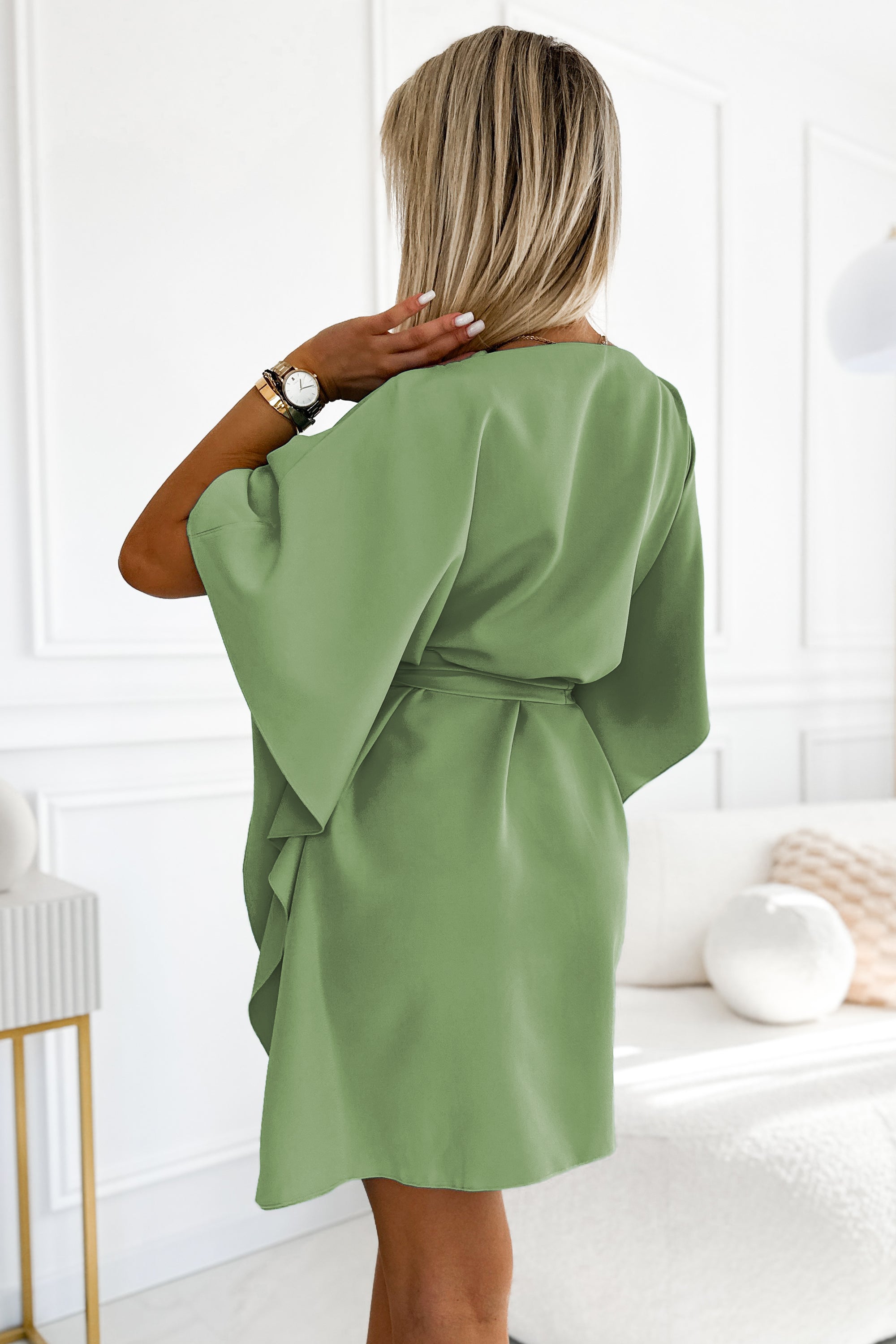 Chic Monarch Dreams Cocktail Dress – Texture Detail