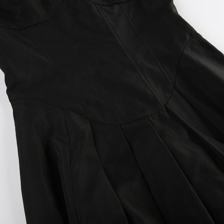 Luxe Silhouette Evening Dress – Silhouette
