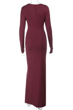 Exquisite Forbidden Curve Evening Dress – Silhouette