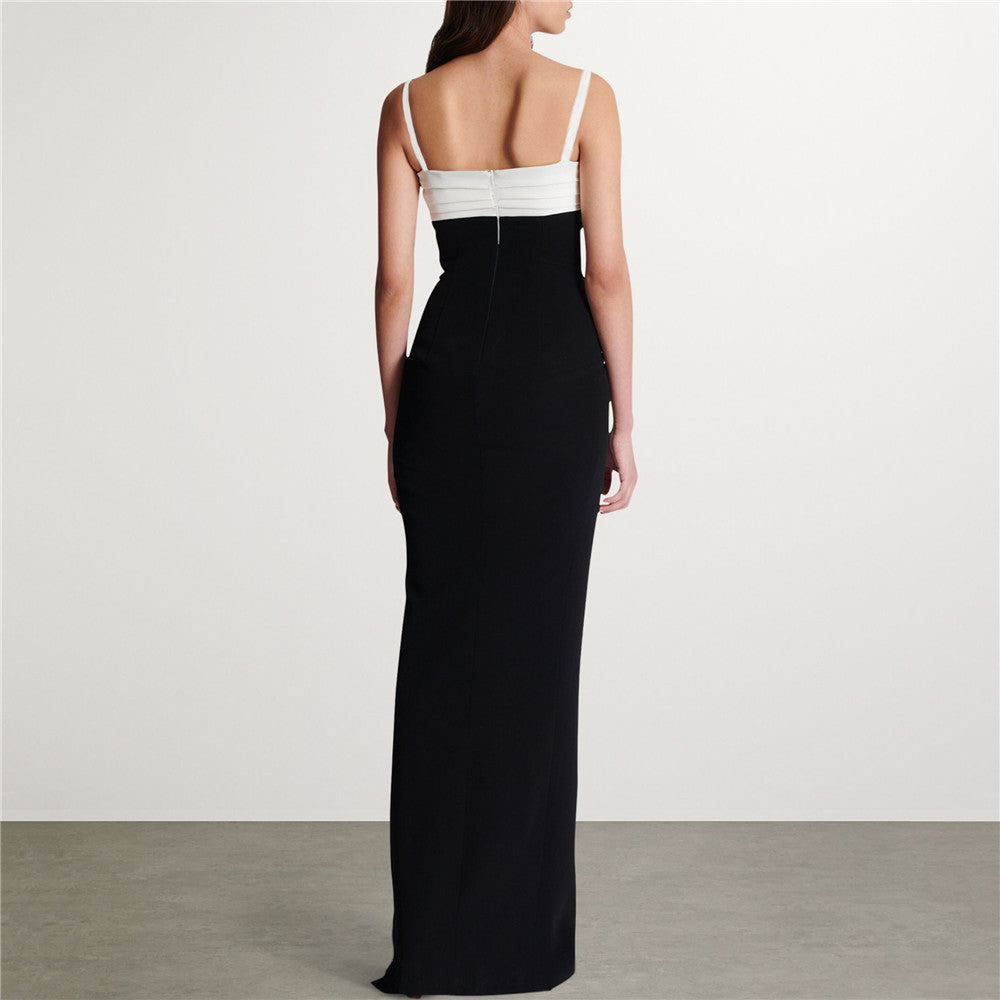 Refined Noir Curve Evening Dress – Side View