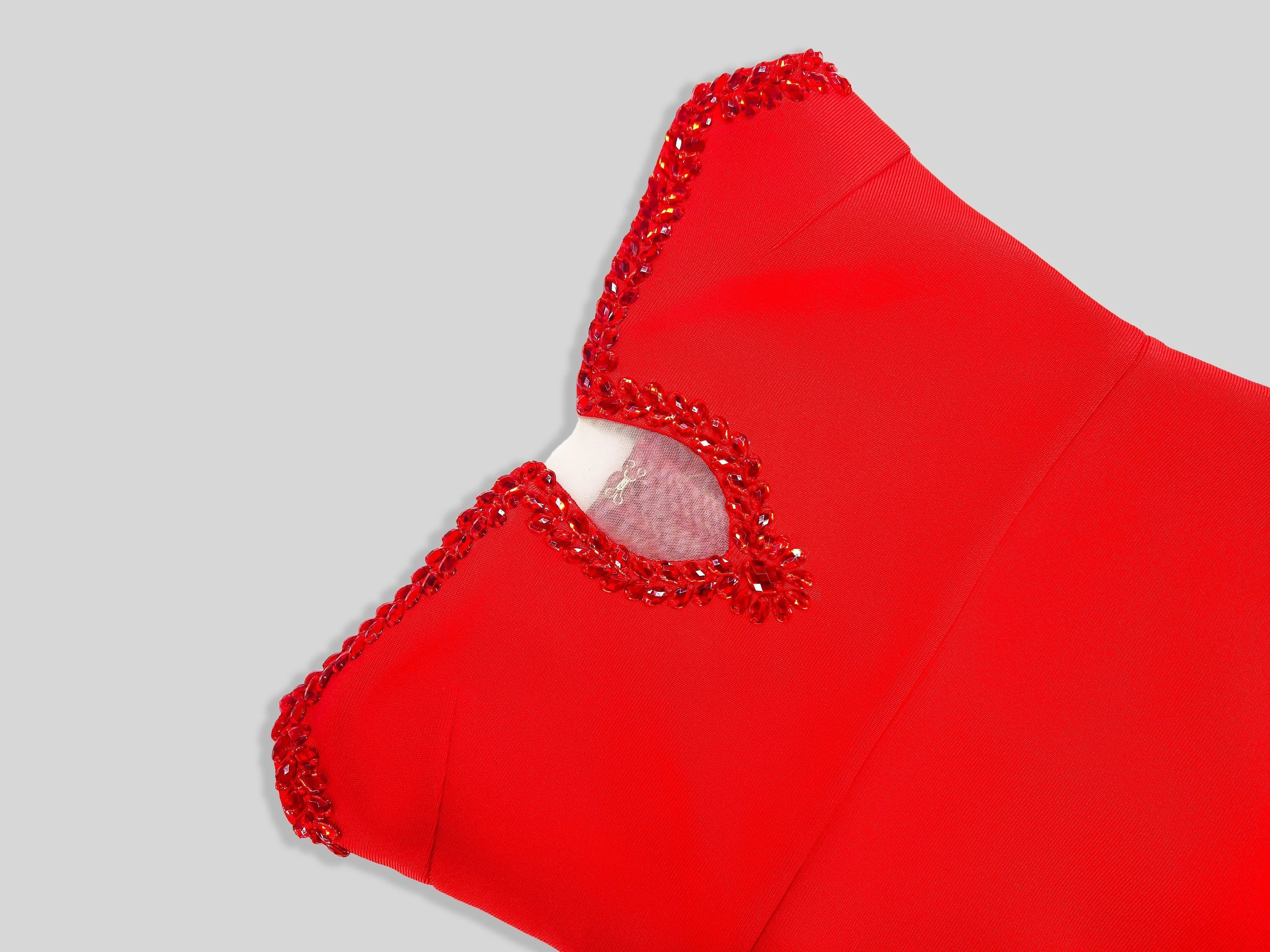 Captivating Scarlet Confession Evening Dress – Flow Shot