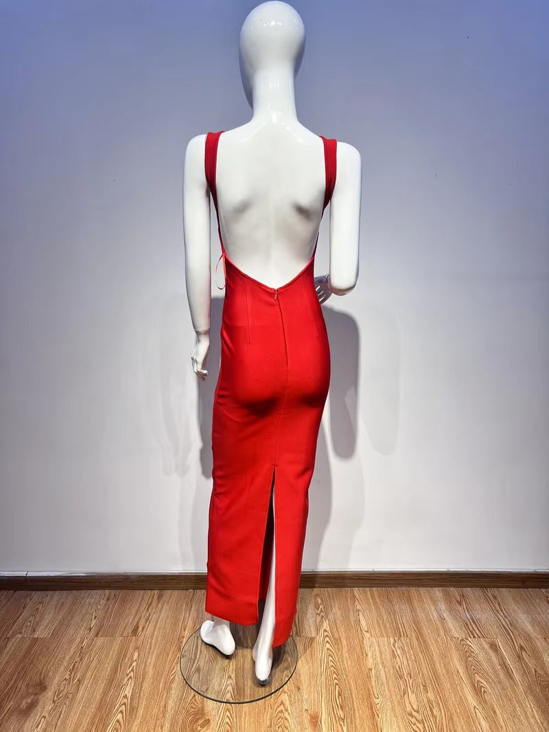 Classic True Allure Evening Dress – Close Up