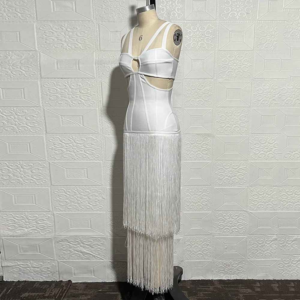 Alluring Bordeaux Ligne Evening Dress – Model View