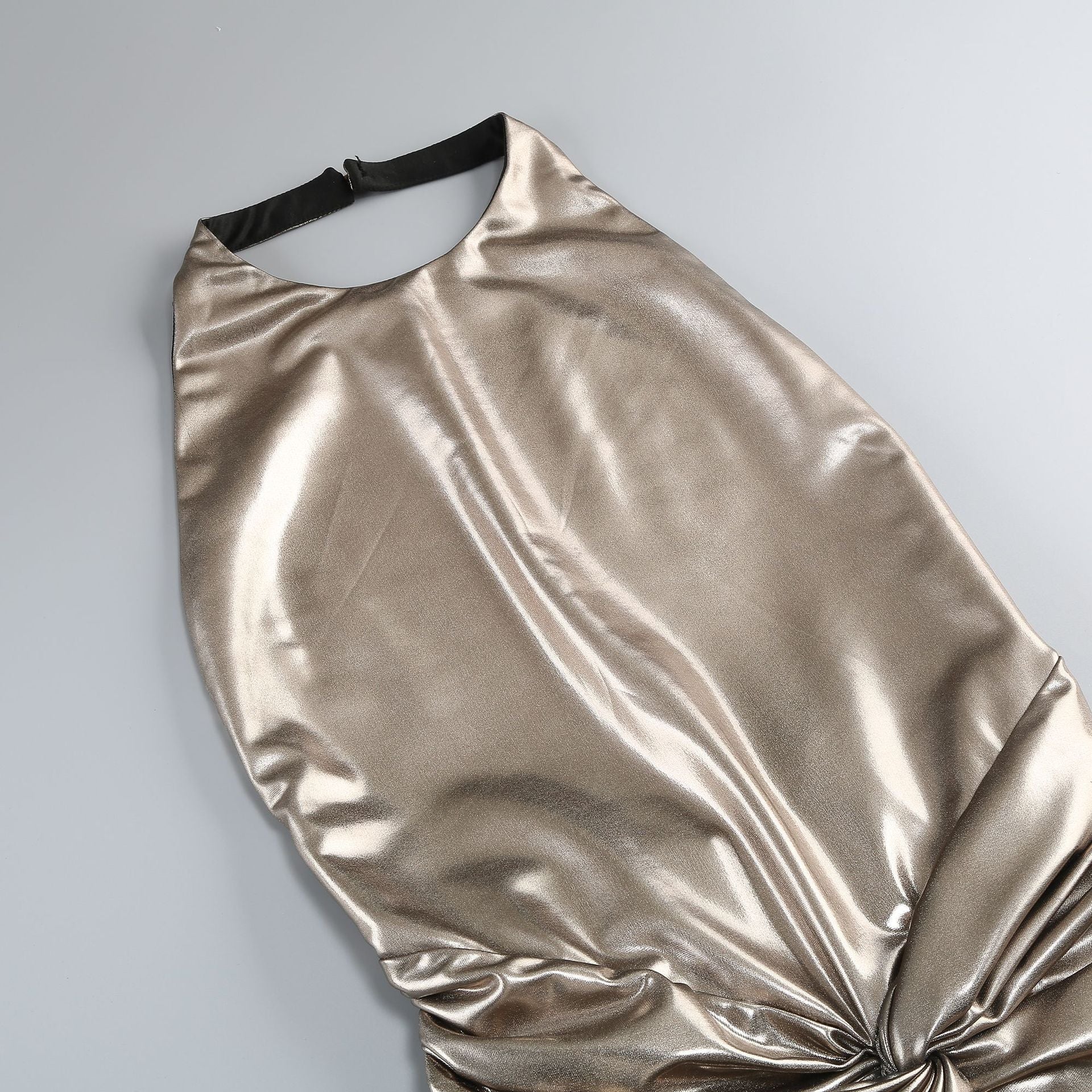 Elegant Liquid Gold Evening Dress – Full Length