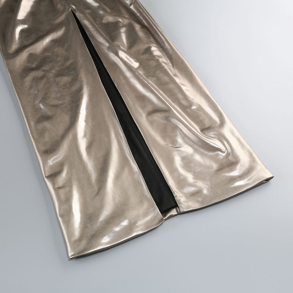 Elegant Liquid Gold Evening Dress – Texture Detail