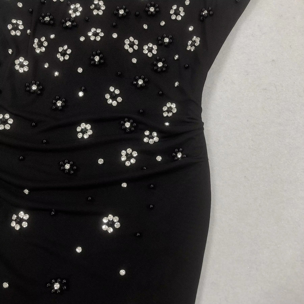 Refined Night Bloom Evening Dress – Draped Look