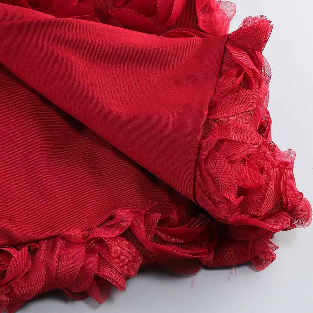 Exquisite Velvet Bloom Evening Dress – Full Length