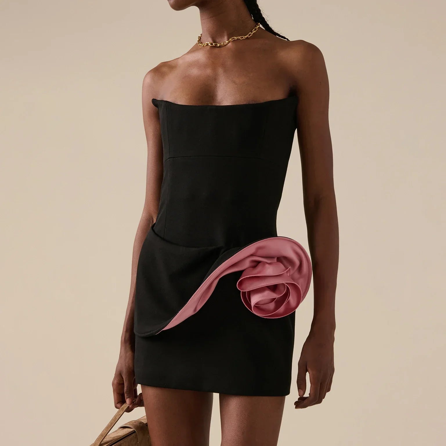 Stunning La Rose Noire Cocktail Dress – Front View