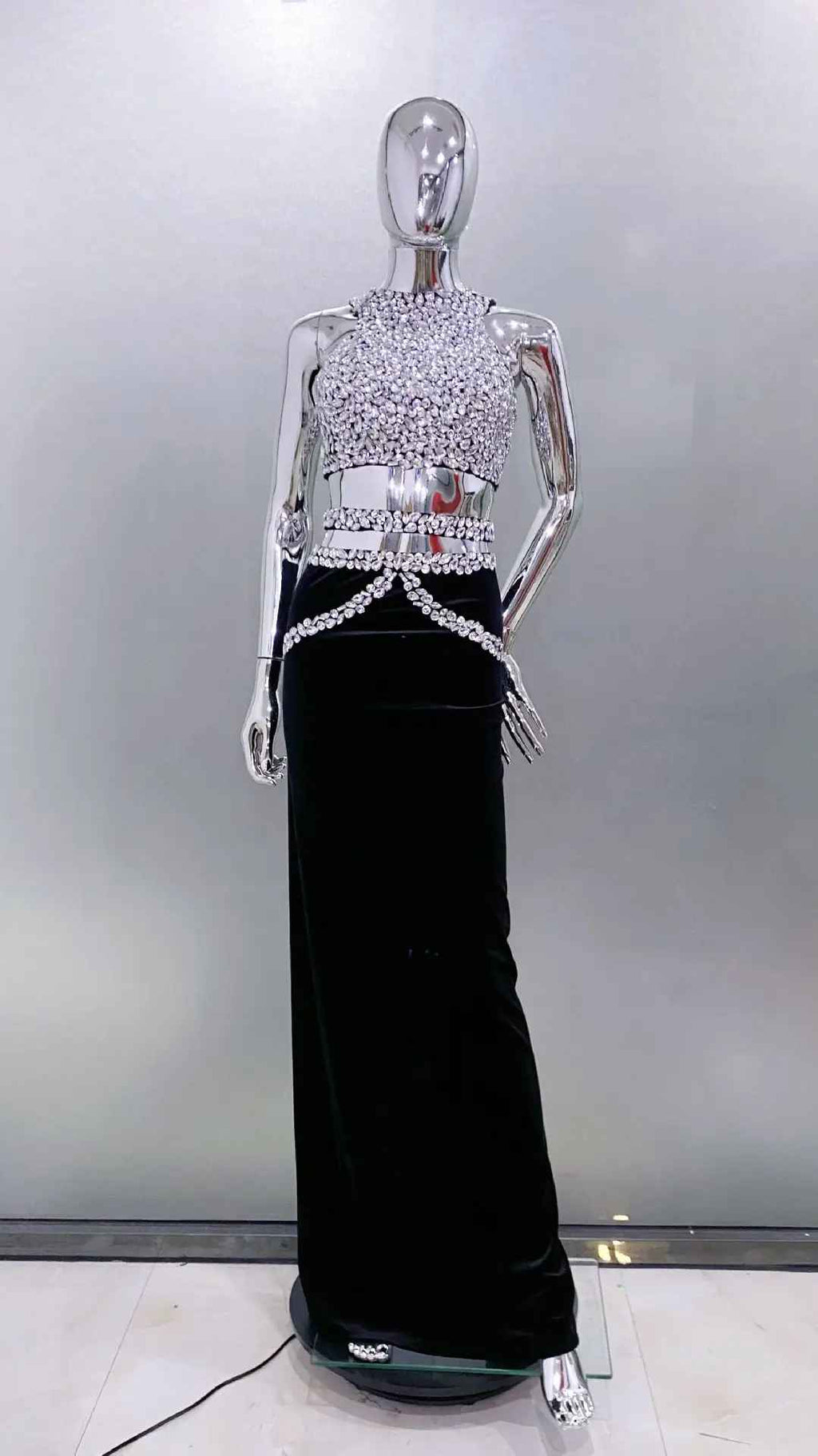 Refined Crystal Zenith Evening Dress – Close Up
