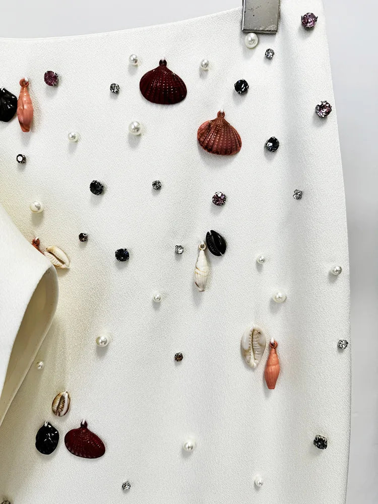 Alluring Isla Set Cocktail Dress – Close Up