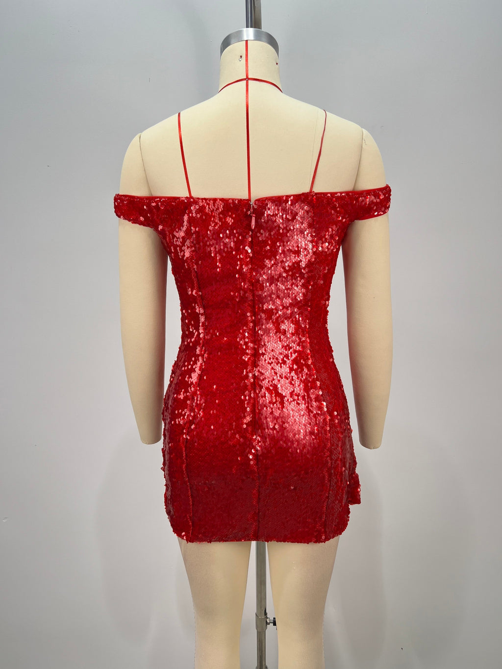 Polished Scarlet Spell Cocktail Dress – Close Up