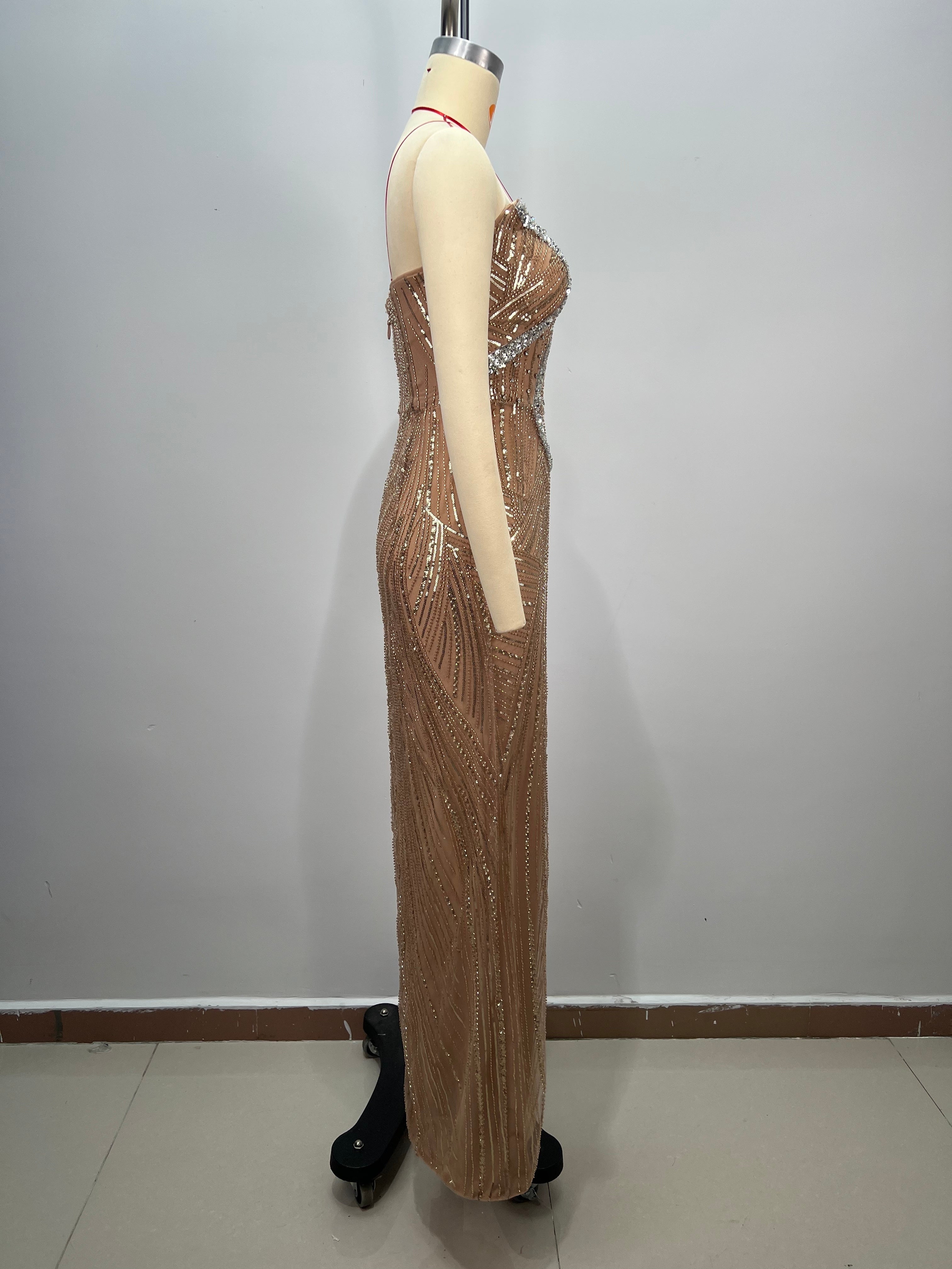 Graceful Golden Current Evening Dress – Full Length