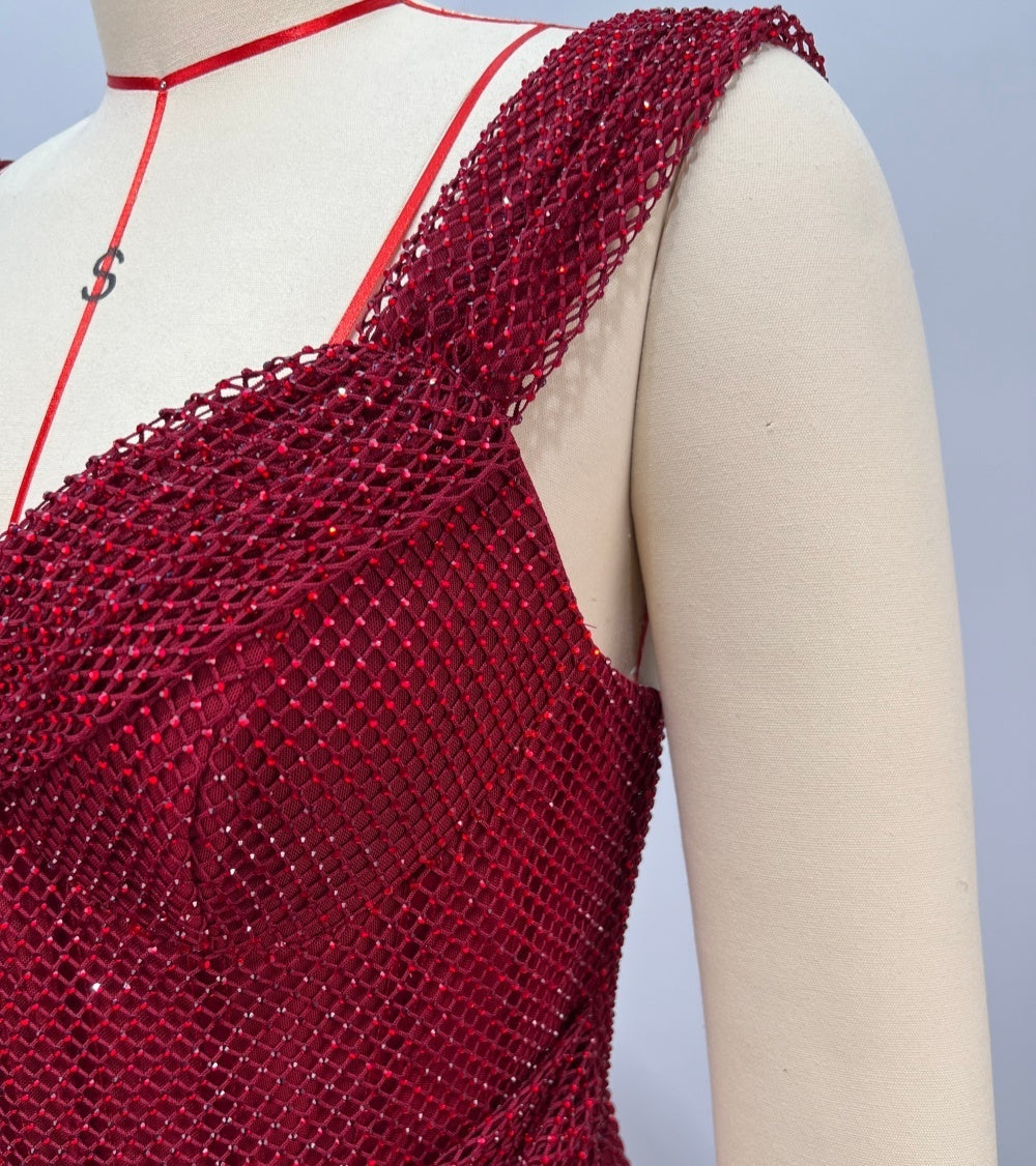 Alluring Midnight Claret Evening Dress – Flow Shot