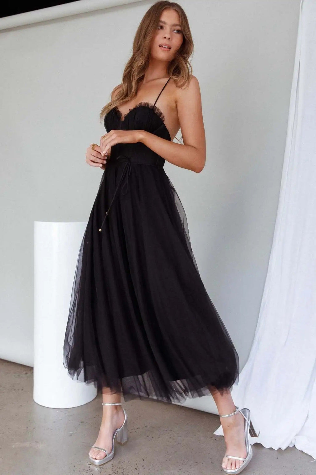Enchanting Citrine Dream - Dark Evening Dress – Close Up